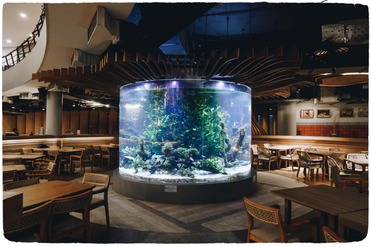 2019 - Cylinder Aquarium Taman Safari (7)